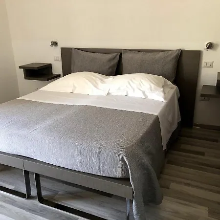 Il Corso In Via Garibaldi By Salentolimit Oda ve Kahvaltı 3*