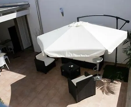 Il Corso In Via Garibaldi By Salentolimit Bed & Breakfast *