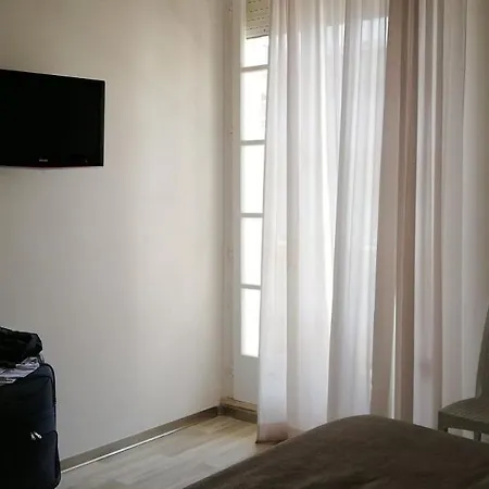 Bed & Breakfast Il Corso In Via Garibaldi By Salentolimit *