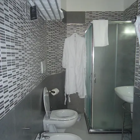 Bed & Breakfast Il Corso In Via Garibaldi By Salentolimit