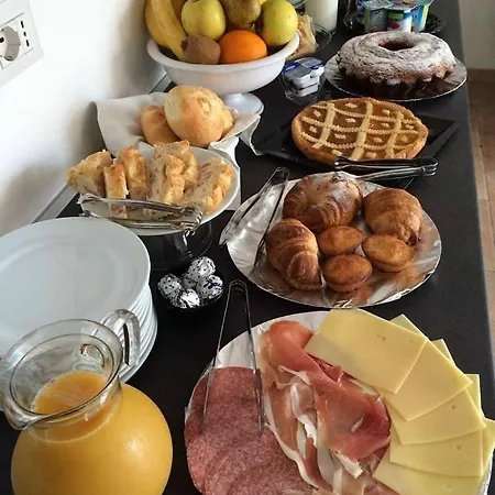 Bed & Breakfast Il Corso In Via Garibaldi By Salentolimit